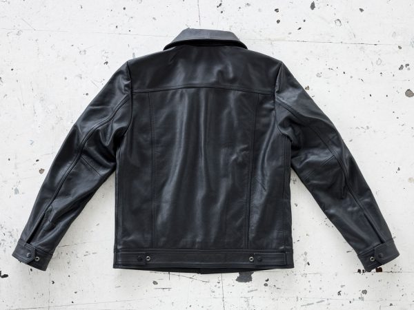 Trucker jacket in horsehide leather